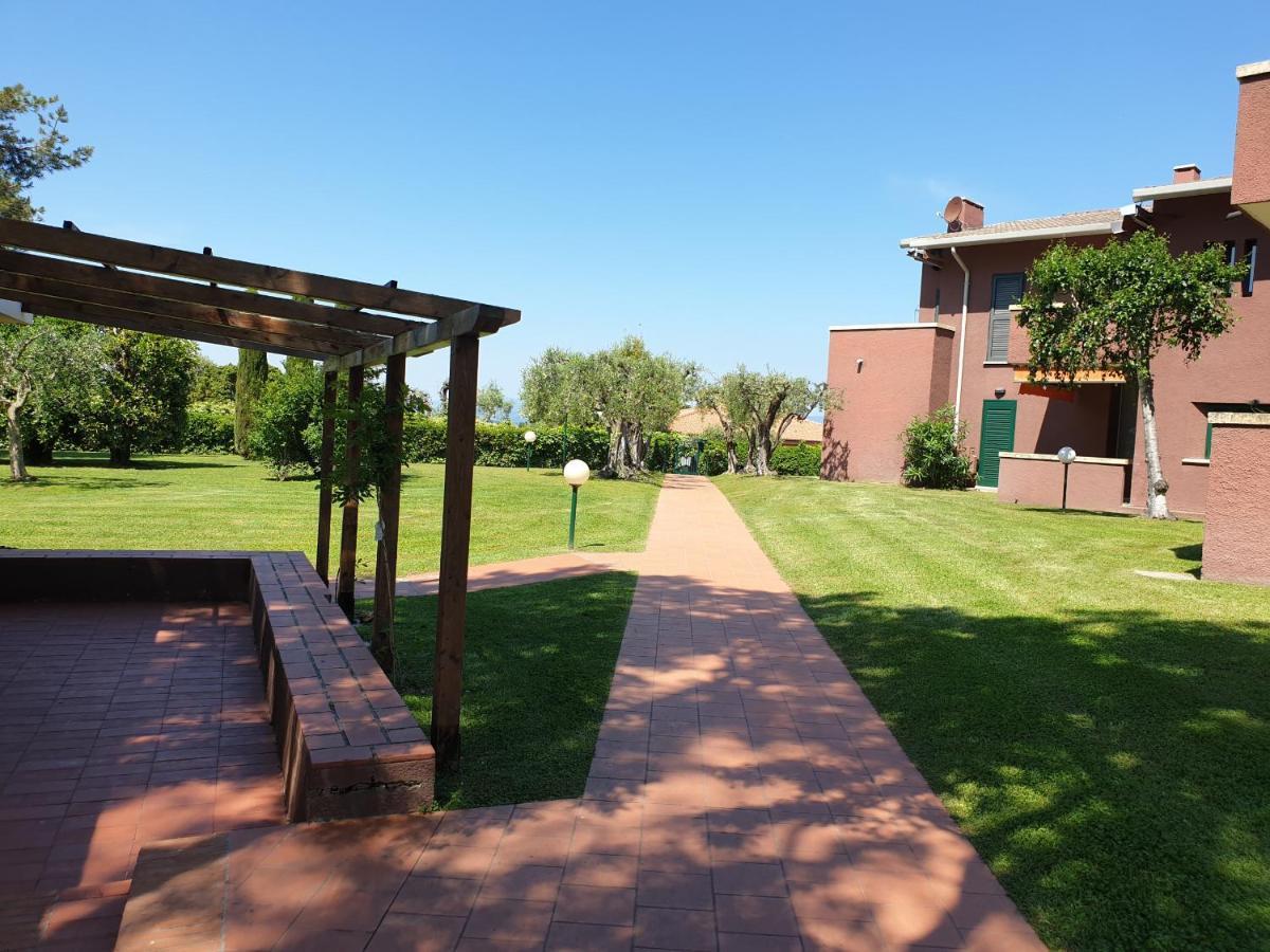 Apartments Blue View - Residence Casetto Bardolino - Regarda Travel Bagian luar foto