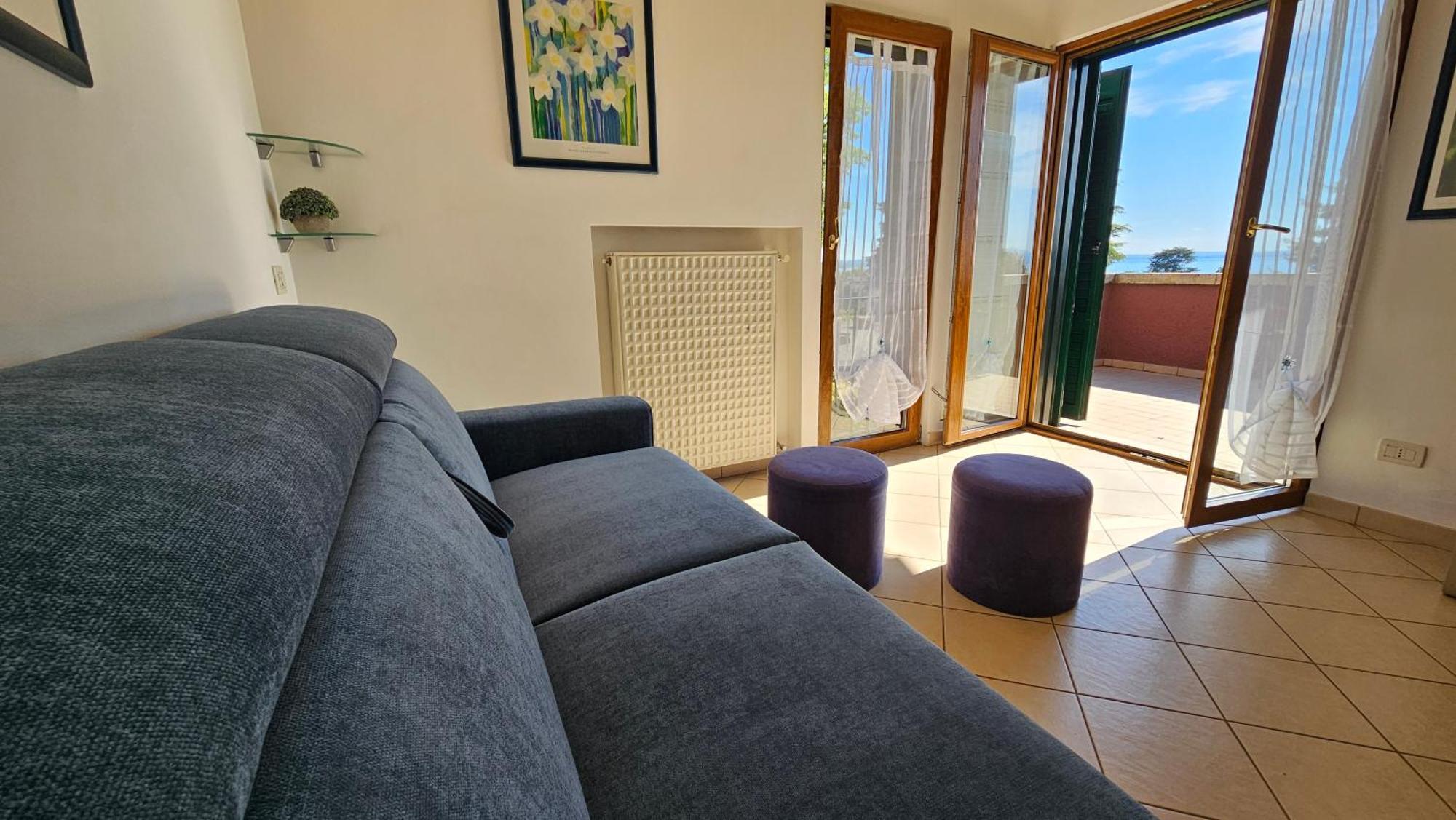 Apartments Blue View - Residence Casetto Bardolino - Regarda Travel Bagian luar foto
